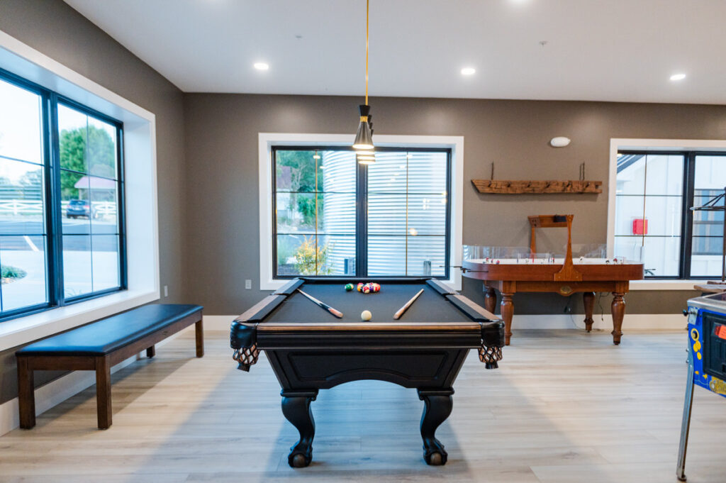 pool table inside william fitchner groom's Suite